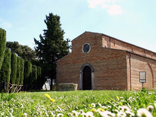 Abbazia di Santa Maria del Lago